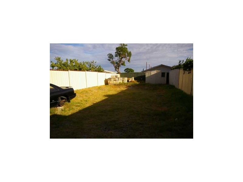 8/65 Hainsworth Avenue, Girrawheen WA 6064