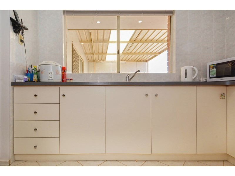 85 Hillcrest Road, Alexander Heights WA 6064