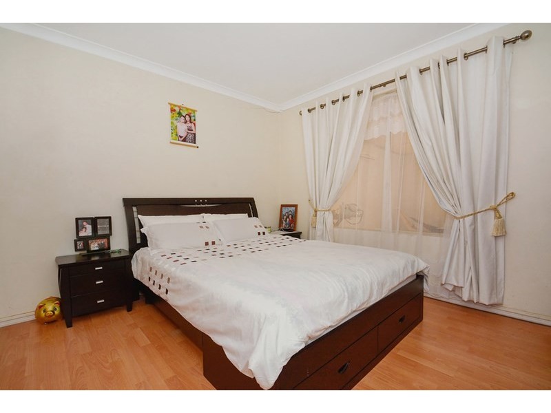 85 Hillcrest Road, Alexander Heights WA 6064