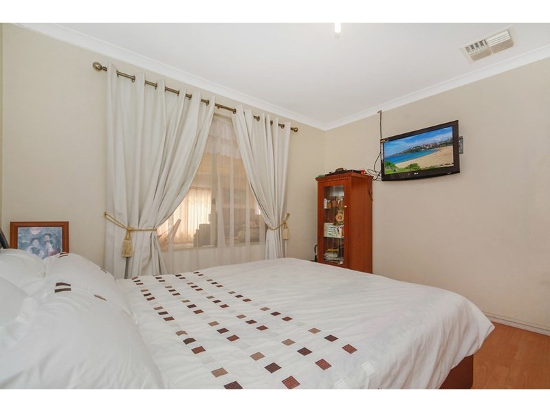 85 Hillcrest Road, Alexander Heights WA 6064