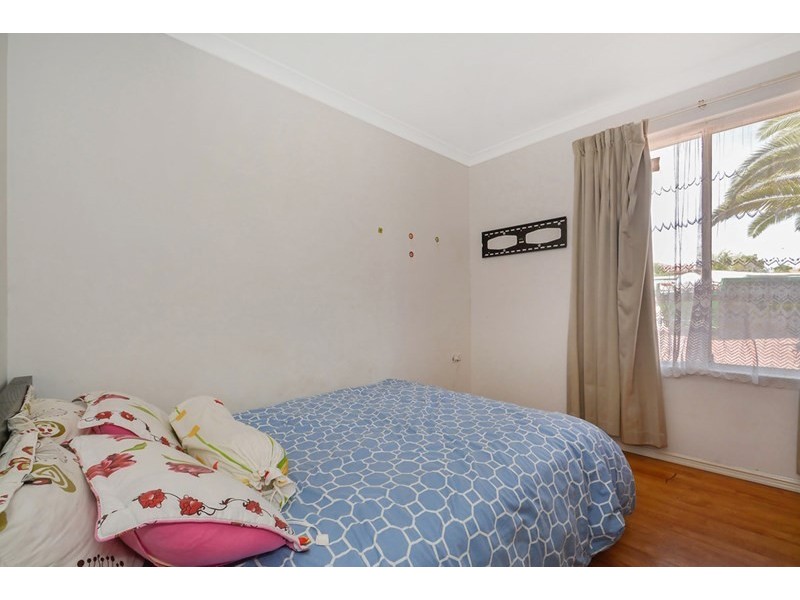 85 Hillcrest Road, Alexander Heights WA 6064