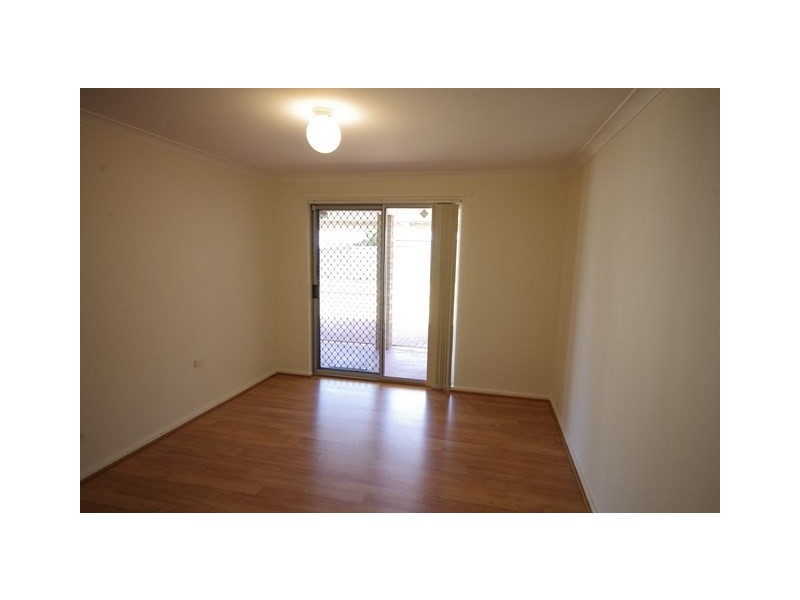 4/36 Halland Way, Westminster WA 6061