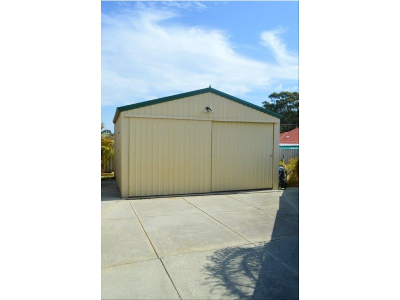 6 Jolly Court, Koondoola WA 6064
