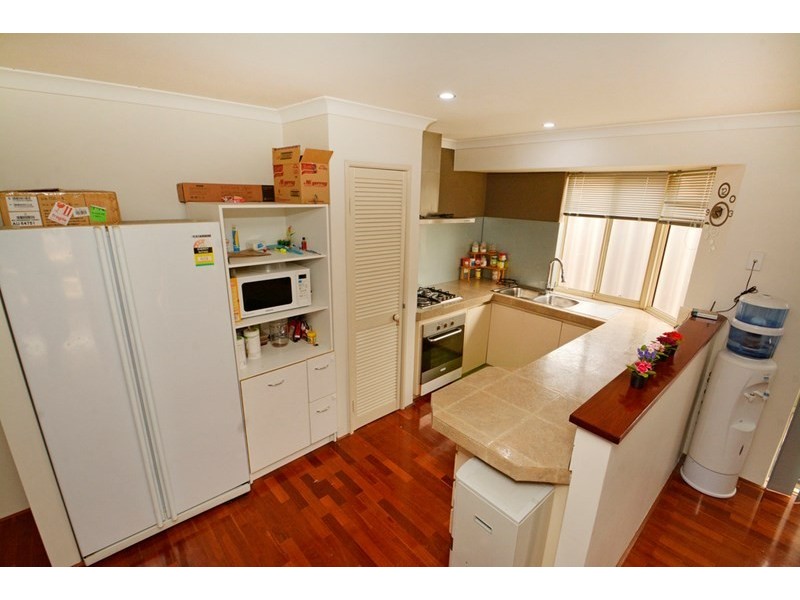 6 Parkin Way, Marangaroo WA 6064