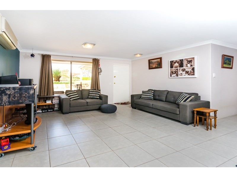 20 Selloa Place, Mirrabooka WA 6061