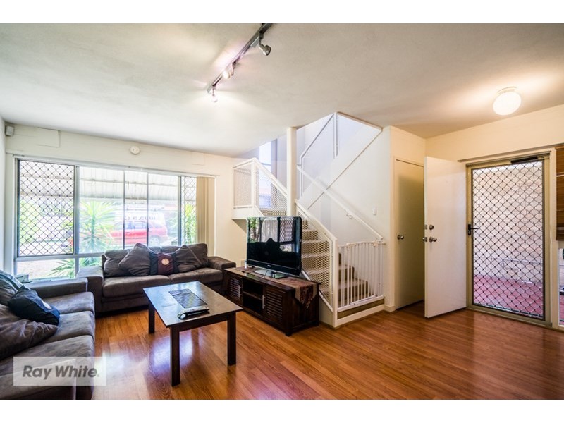 11/65 Hainsworth Avenue, Girrawheen WA 6064