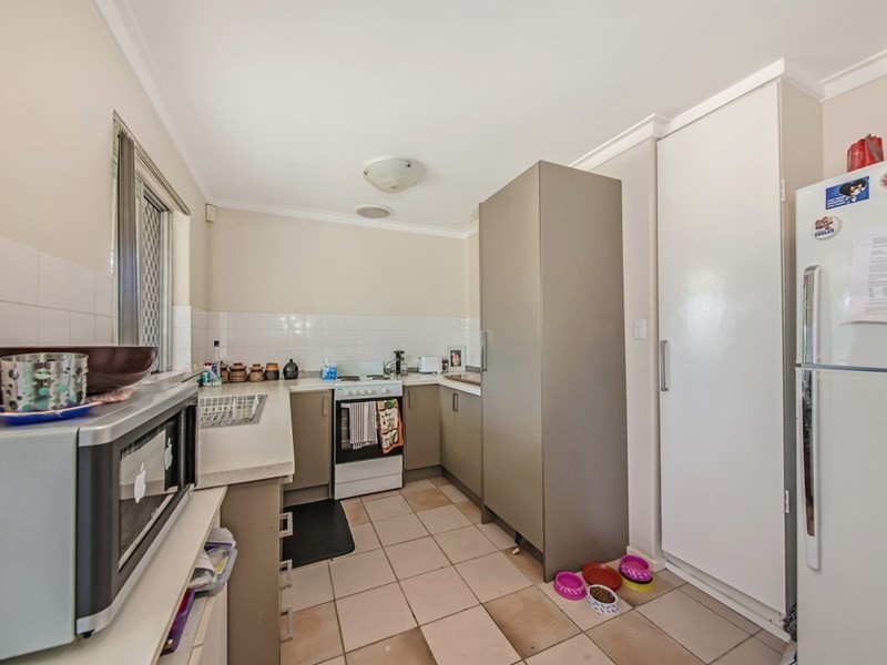 41 Oldfield Road, Girrawheen WA 6064