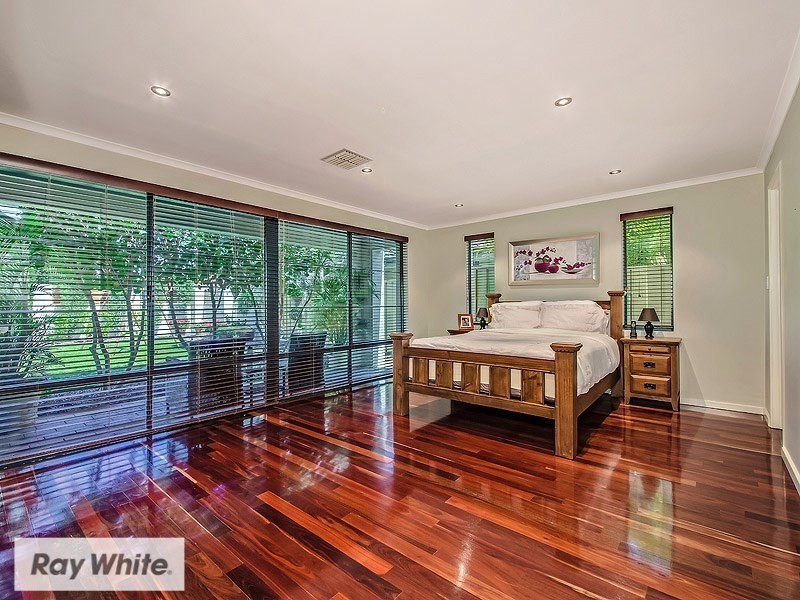 21 Eglinton Drive, Darch WA 6065