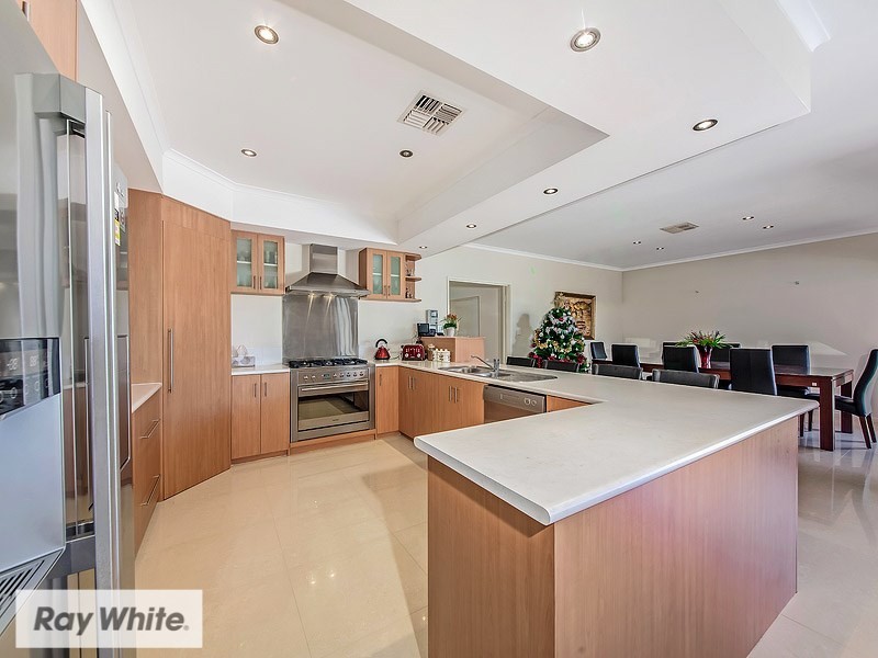 21 Eglinton Drive, Darch WA 6065