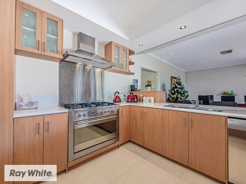 21 Eglinton Drive, Darch WA 6065