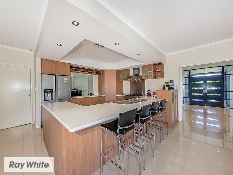 21 Eglinton Drive, Darch WA 6065