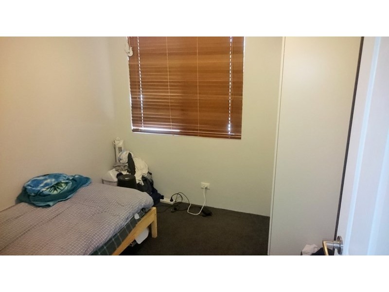 21 Chestnut Grove, Mirrabooka WA 6061