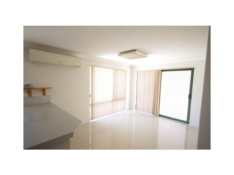 6 Bathgate Loop, Koondoola WA 6064