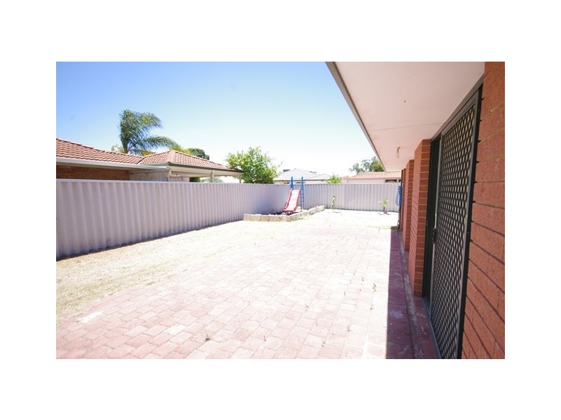 6 Bathgate Loop, Koondoola WA 6064