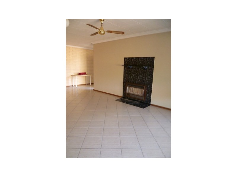 37 Arkana Road, Westminster WA 6061