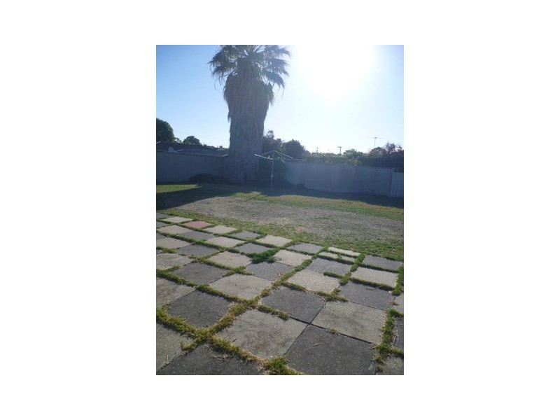 37 Arkana Road, Westminster WA 6061