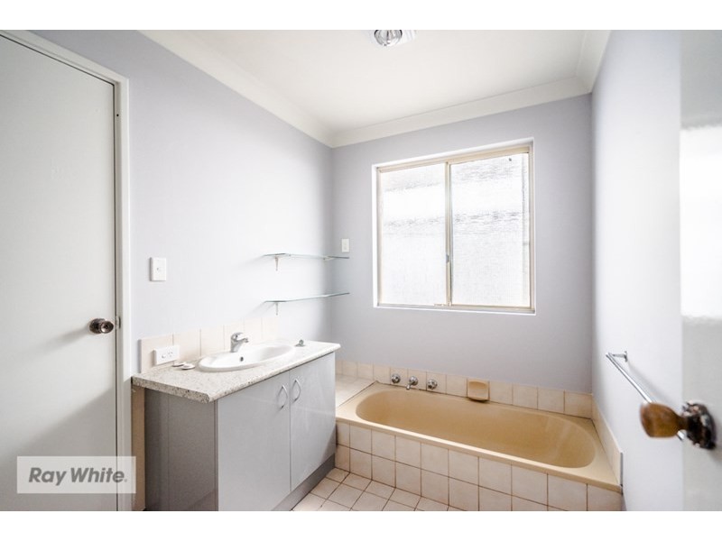 1 Woodbine Terrace, Mirrabooka WA 6061