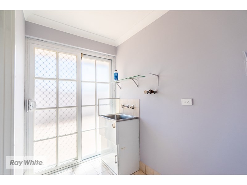 1 Woodbine Terrace, Mirrabooka WA 6061