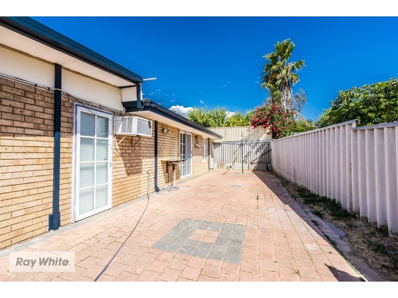 1 Woodbine Terrace, Mirrabooka WA 6061