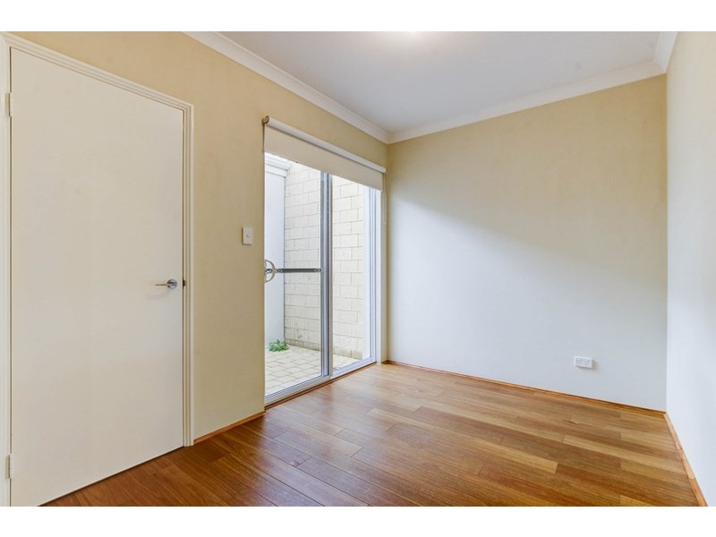 288 Flinders Street, Nollamara WA 6061