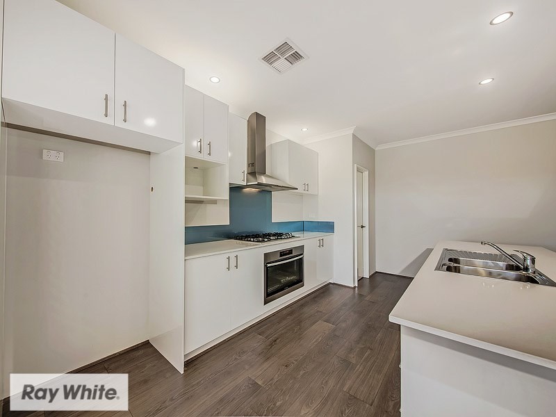 81 Appleby Drive, Darch WA 6065