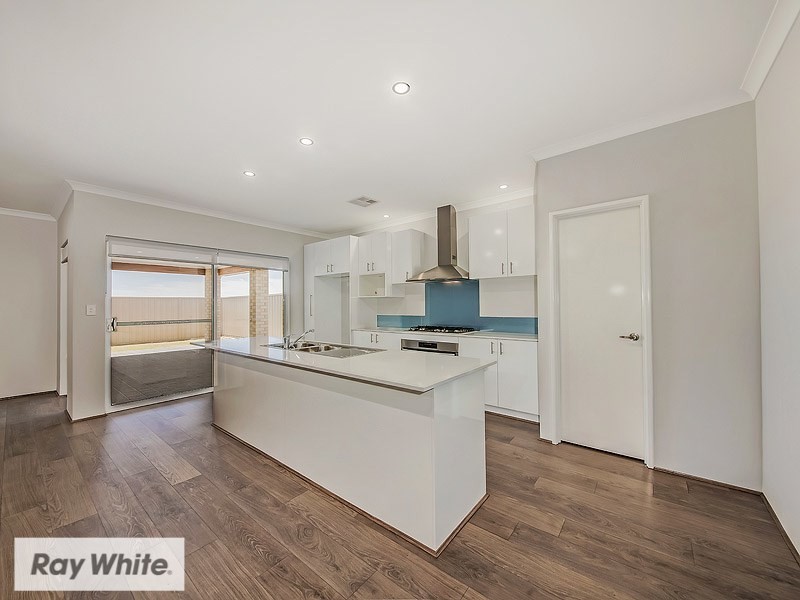 81 Appleby Drive, Darch WA 6065