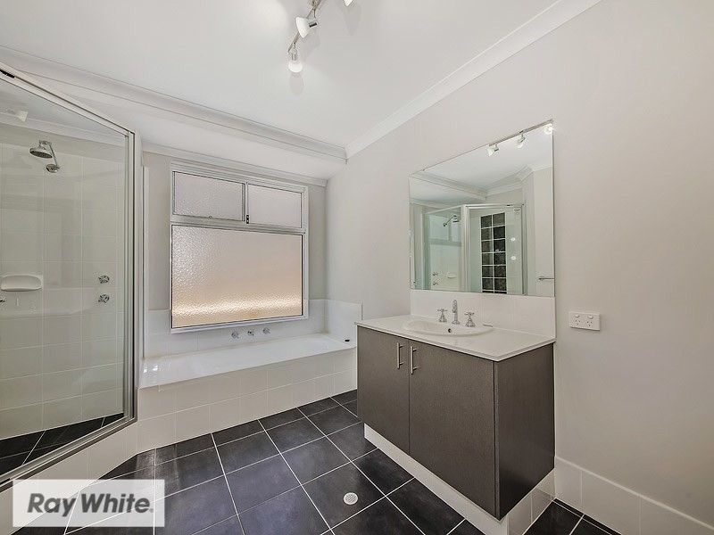 81 Appleby Drive, Darch WA 6065