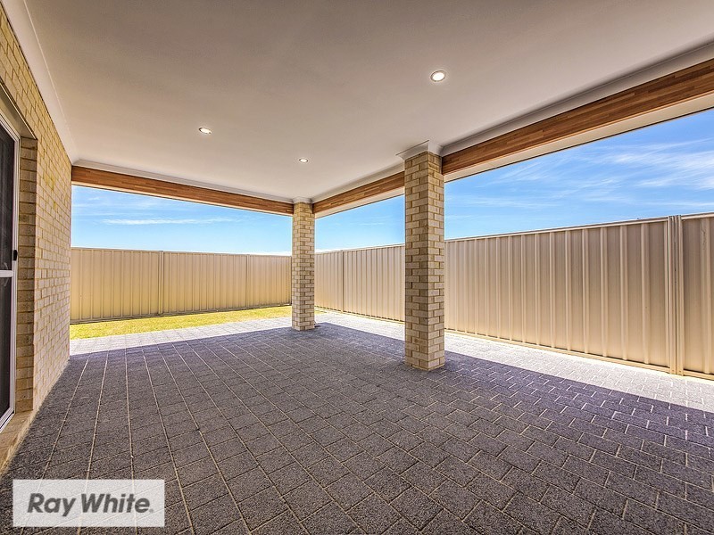 81 Appleby Drive, Darch WA 6065