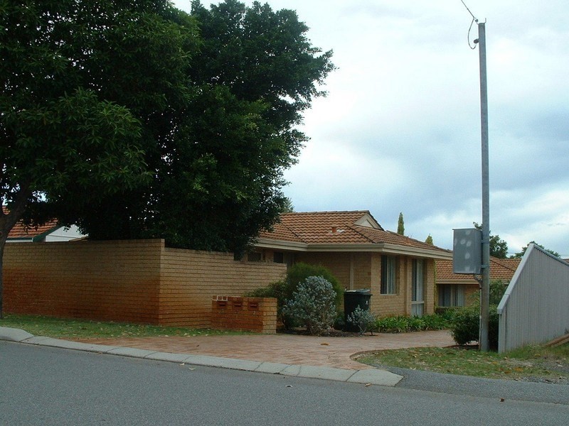 3/6 Barr Street, Dianella WA 6059