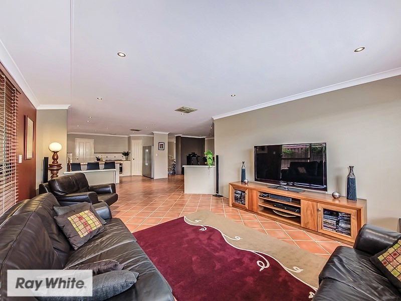 31 Asheville Parade, Landsdale WA 6065