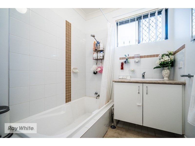 10 Coniston Way, Balga WA 6061