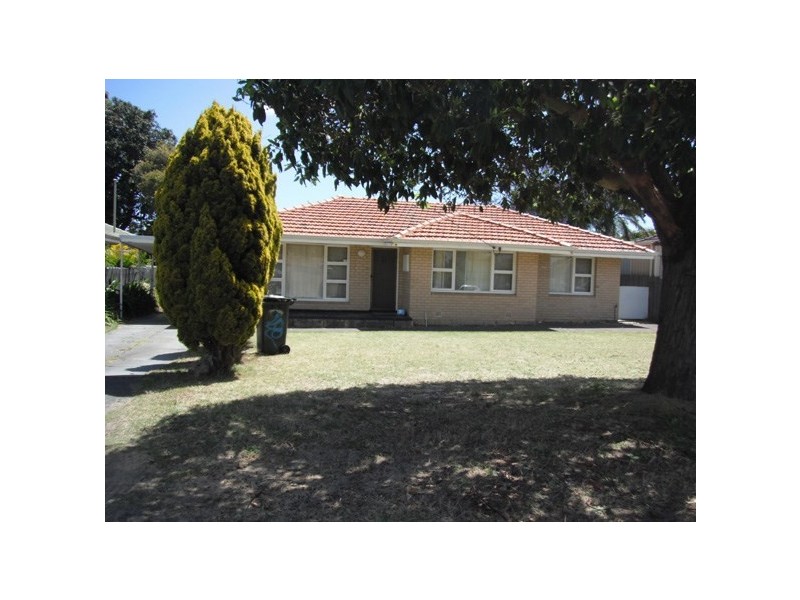 7 Balcombe Street, Westminster WA 6061