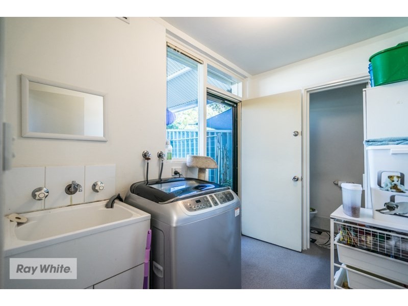 8/22 Manolas Way, Girrawheen WA 6064
