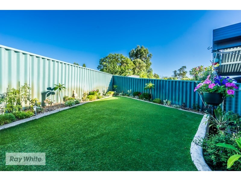 8/22 Manolas Way, Girrawheen WA 6064