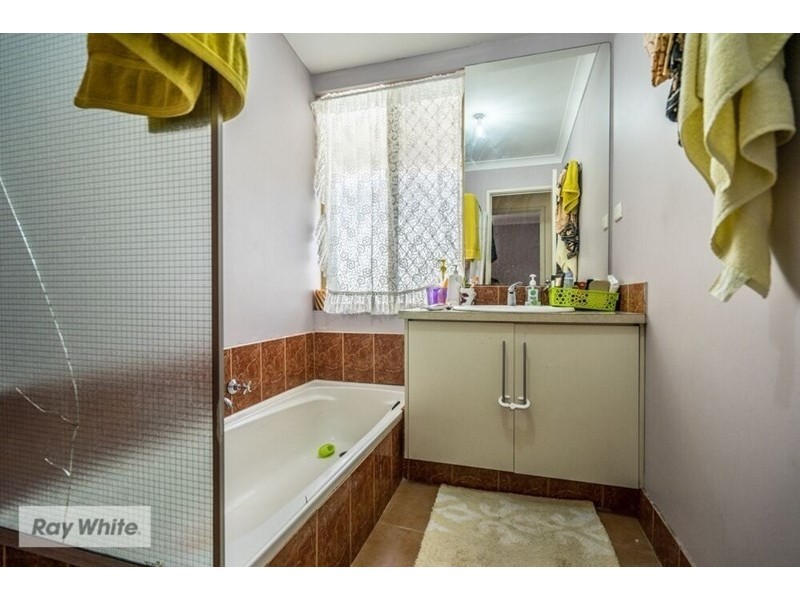 12 Pendula Gardens, Mirrabooka WA 6061