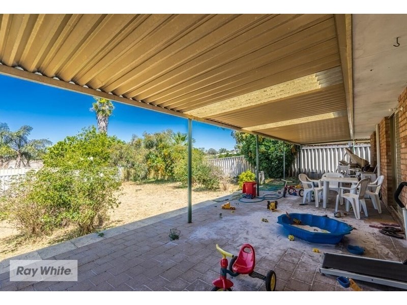 12 Pendula Gardens, Mirrabooka WA 6061