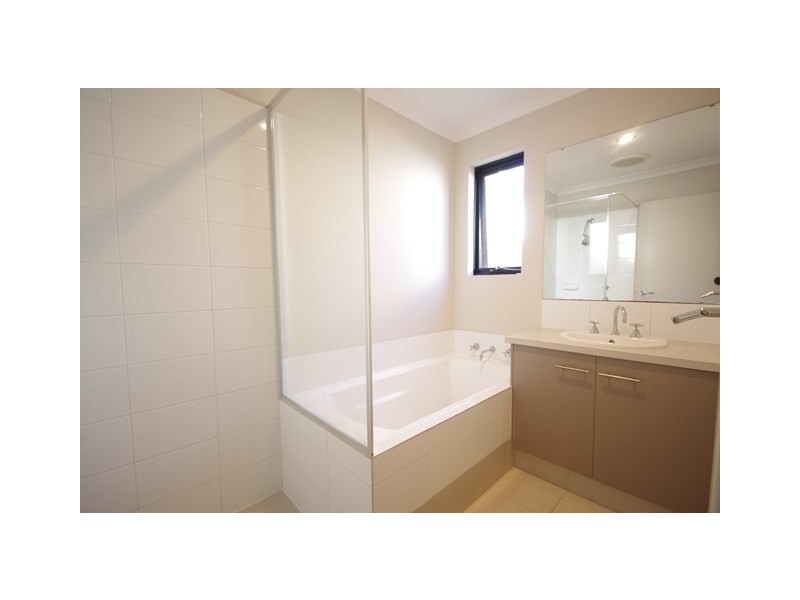 64 Esperanto Way, Westminster WA 6061