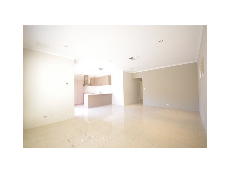 64 Esperanto Way, Westminster WA 6061