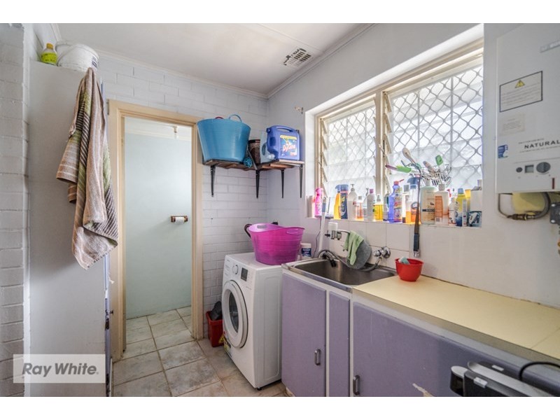 22 Mereworth Way, Girrawheen WA 6064