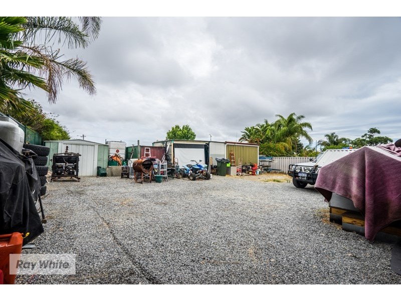 22 Mereworth Way, Girrawheen WA 6064