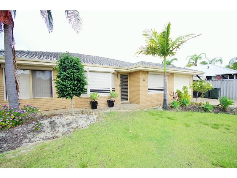 22 Desault Cove, Ballajura WA 6066