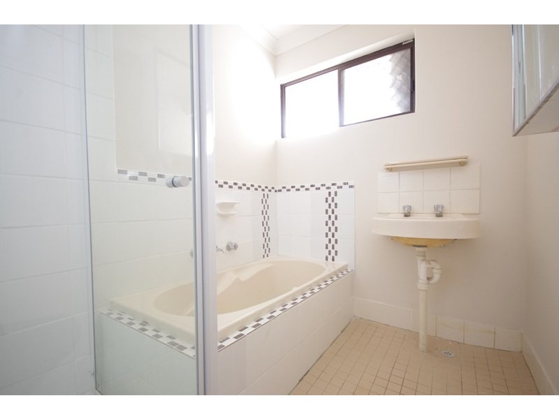 8B Earls Place, Balga WA 6061