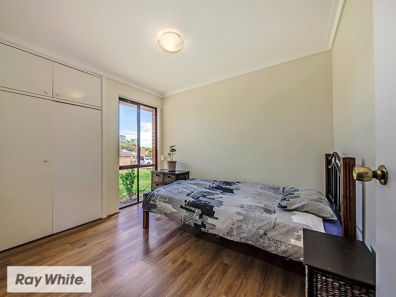 28 Brookland Crescent, Marangaroo WA 6064