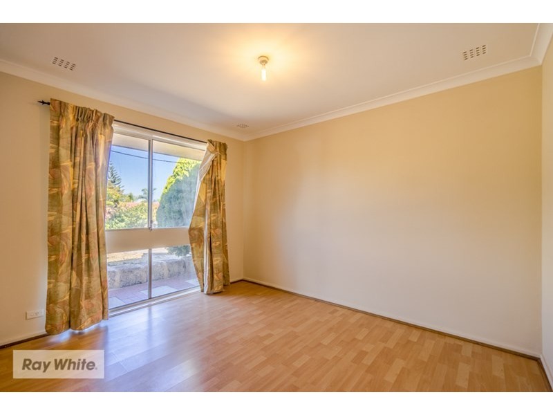 12 Gratwick Way, Koondoola WA 6064