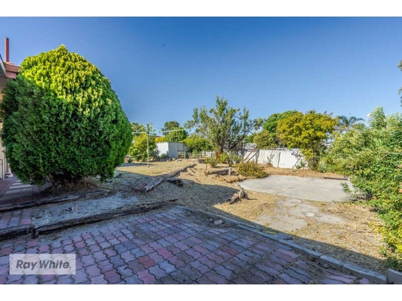 12 Gratwick Way, Koondoola WA 6064