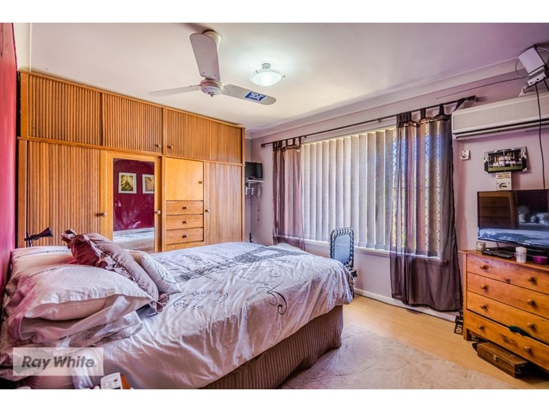 71 Casserley Avenue, Girrawheen WA 6064