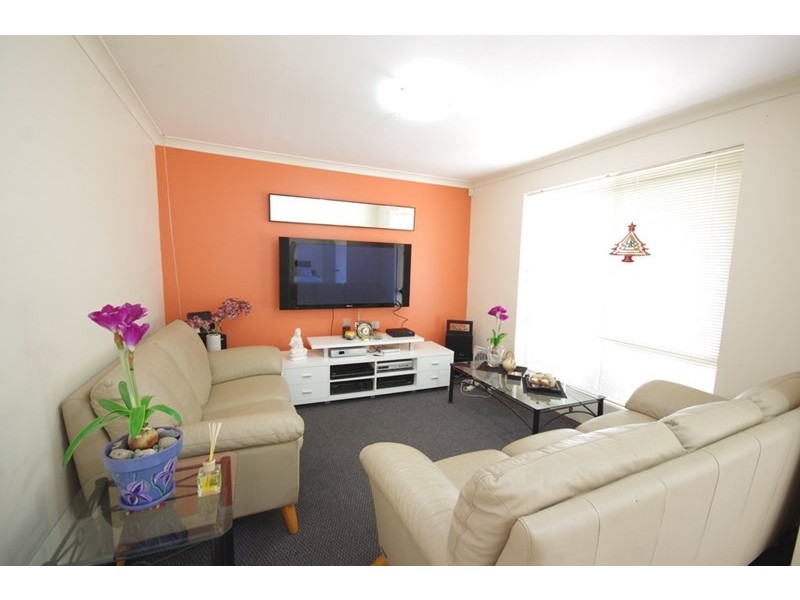 3 The Avenue, Alexander Heights WA 6064