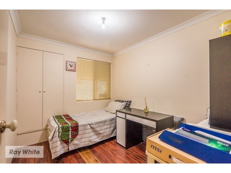 3 The Avenue, Alexander Heights WA 6064