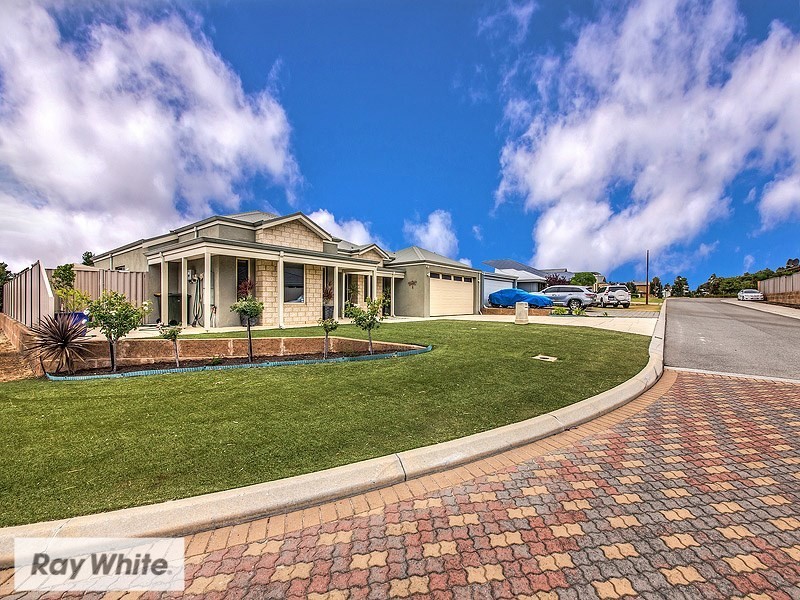 1 Glasson Way, Darch WA 6065