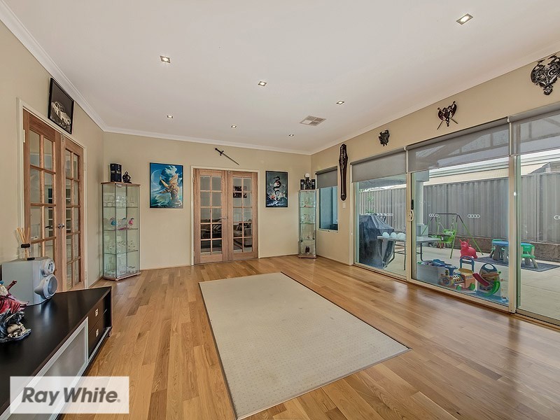 1 Glasson Way, Darch WA 6065